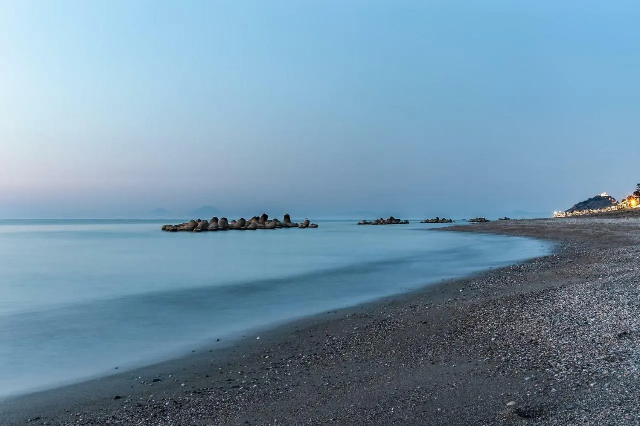 Bed & Breakfast B&B La Finestra Sul Mare Capo d'Orlando